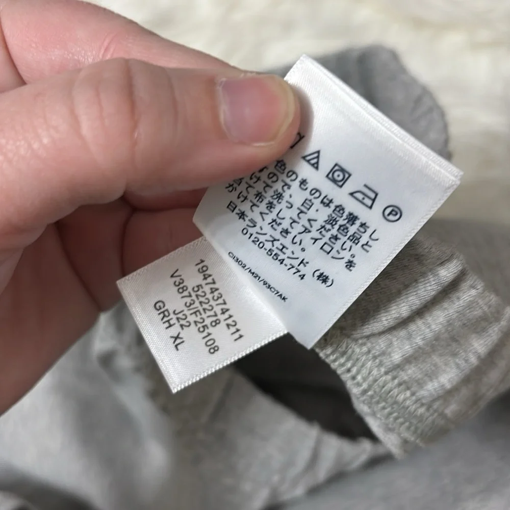 New In packaging Lands End Gray Heather Capri Cotton Leggings Youth XL 14-16
